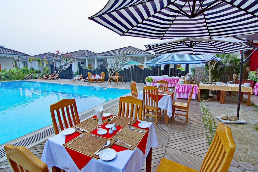 Triumph Hotel Мандалай Экстерьер фото